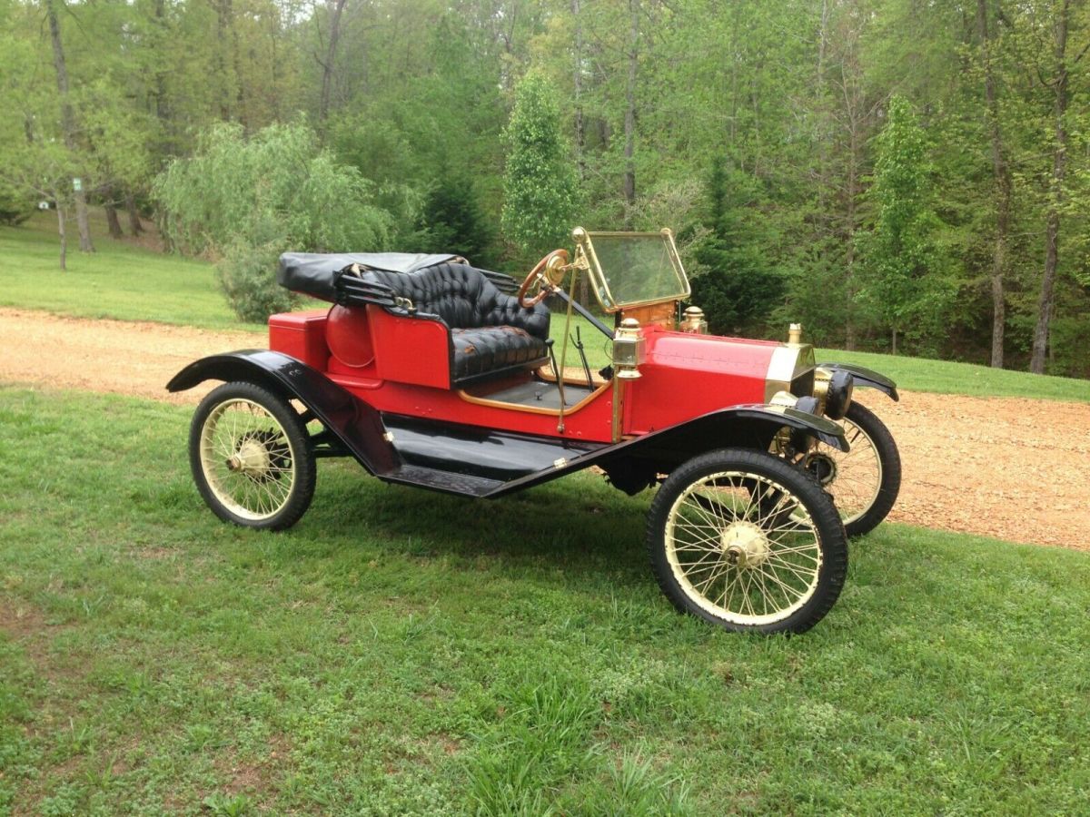 1911 Red Ford Model T Convertible