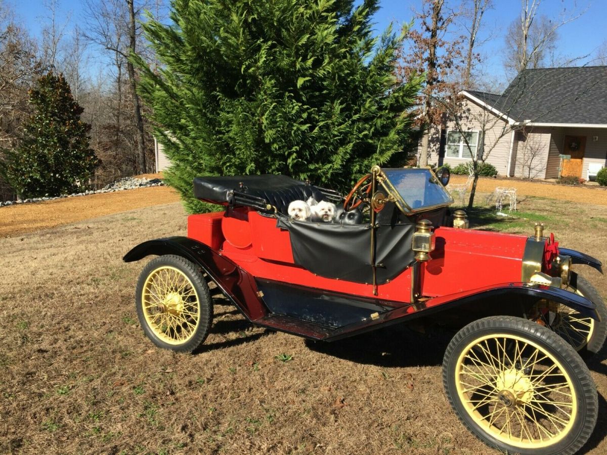 1911 Red Ford Model T Convertible
