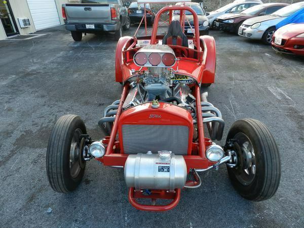 1927 red with grey flames Ford T Bucket / model T shell Other