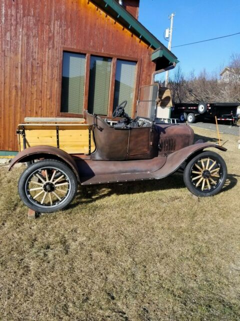 1921 Brown Ford Model T Convertible