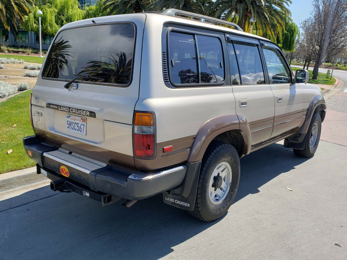 1992 CHAMPAGNE Toyota Land Cruiser SUV