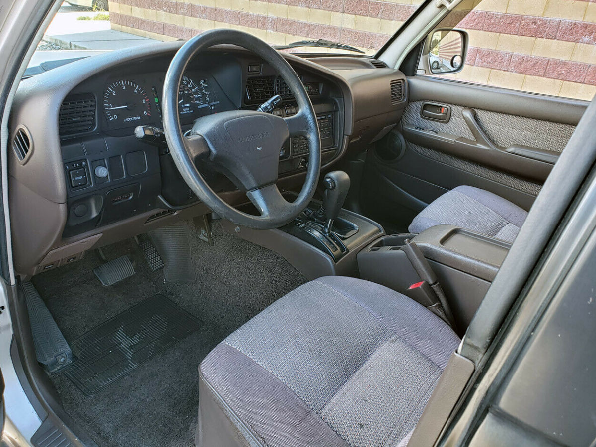 1992 CHAMPAGNE Toyota Land Cruiser SUV