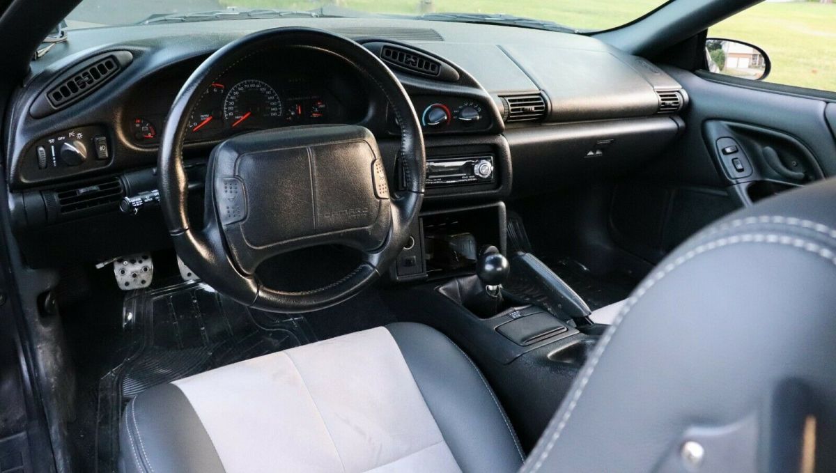 1993 Purple Chevrolet Camaro Hatchback