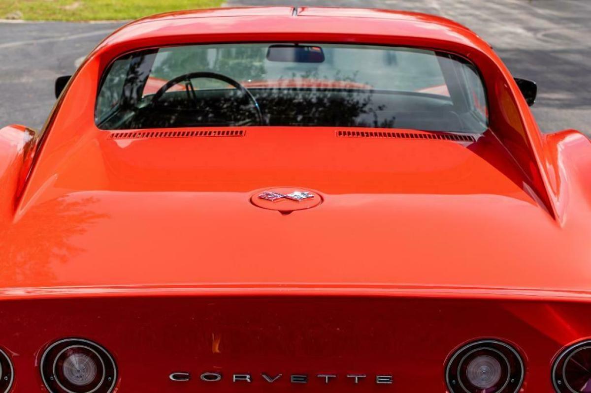 1969 Red Chevrolet Corvette CP : Coupe
