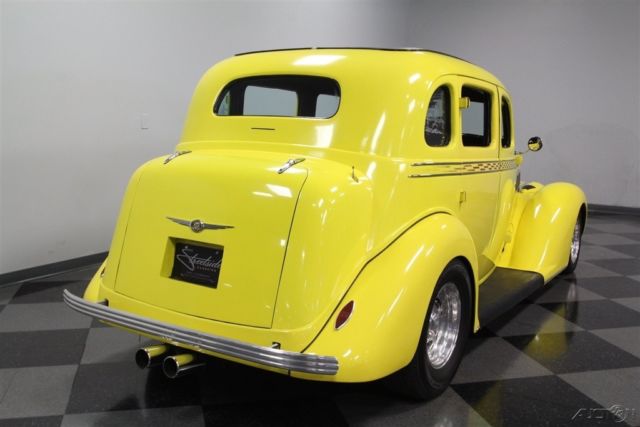 1935 Yellow Chrysler Airstream