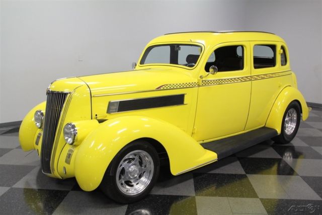1935 Yellow Chrysler Airstream