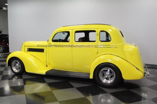 1935 Yellow Chrysler Airstream