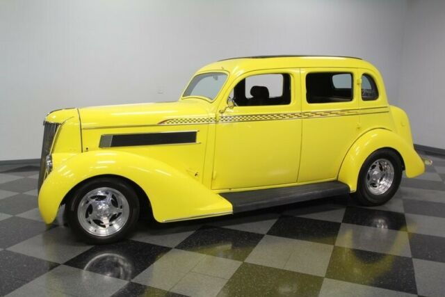 1935 Yellow Chrysler Airstream Sedan