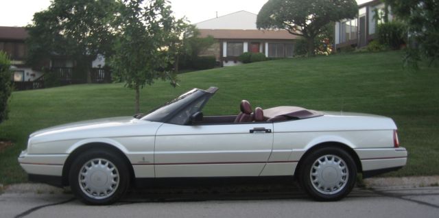 1991 Pearl White Cadillac Allante Convertible w/ Opt. Hardtop