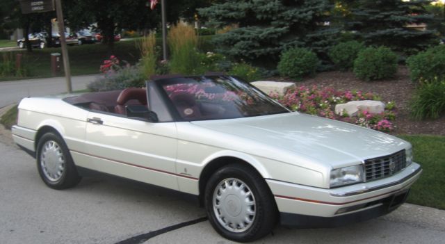 1991 Pearl White Cadillac Allante Convertible w/ Opt. Hardtop