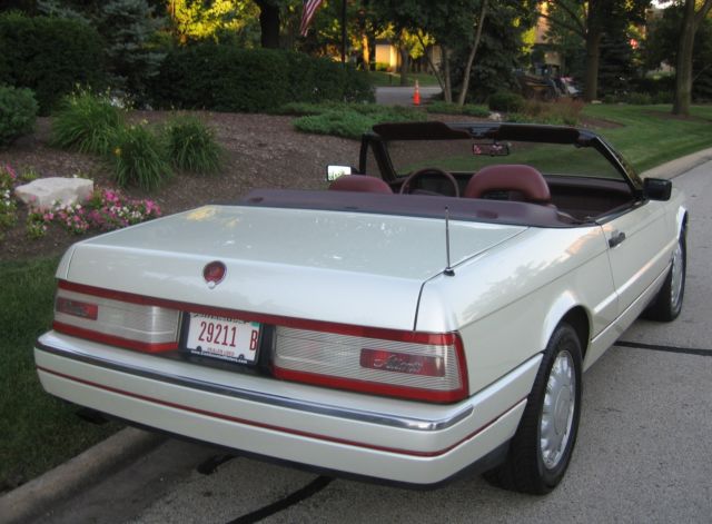 1991 Pearl White Cadillac Allante Convertible w/ Opt. Hardtop