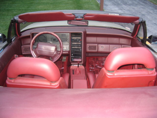 1991 Pearl White Cadillac Allante Convertible w/ Opt. Hardtop