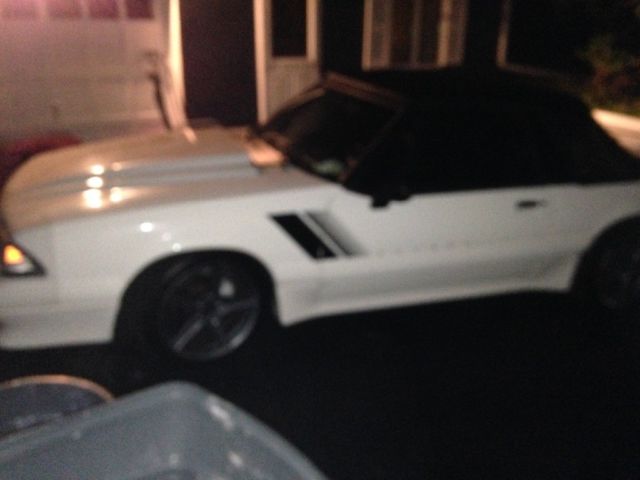 1993 White Ford Mustang Convertible