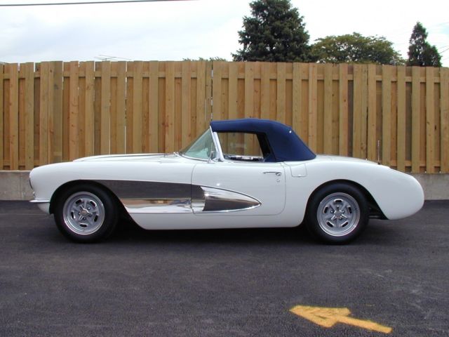 1957 White Chevrolet Corvette Convertible