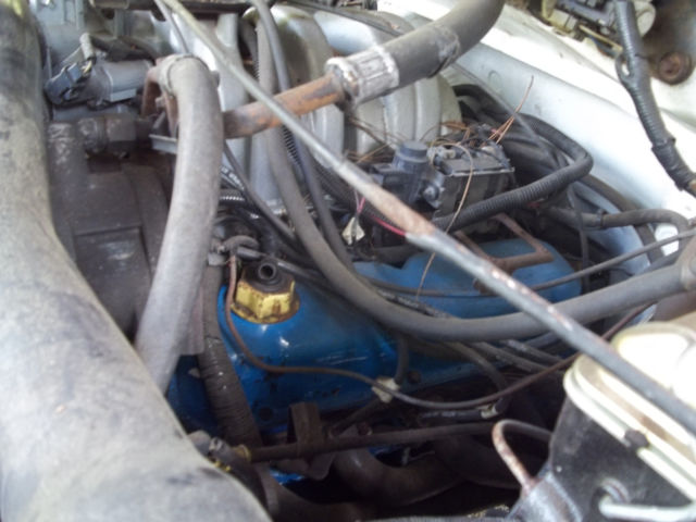 1986 Blue Ford F-150 Standard Cab Pickup