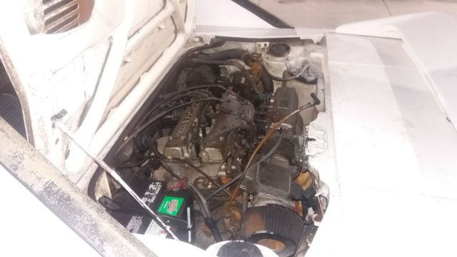 1985 WITHE Toyota MR2 Coupe