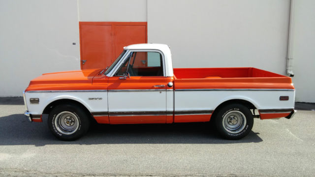 1970 Orange Chevrolet C-10 U/K