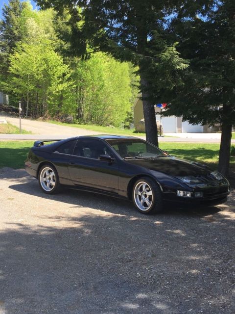 1990 Black Nissan 300ZX Coupe