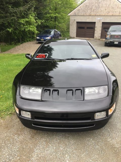 1990 Black Nissan 300ZX Coupe