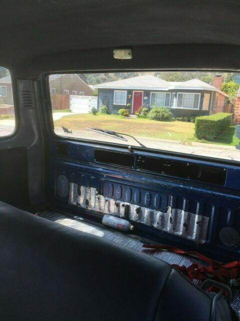 1987 Blue Toyota Land Cruiser