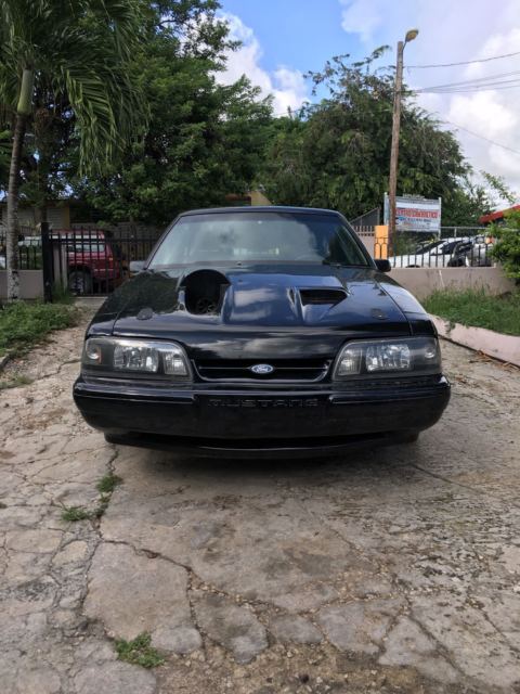 1992 Black Ford Mustang Coupe