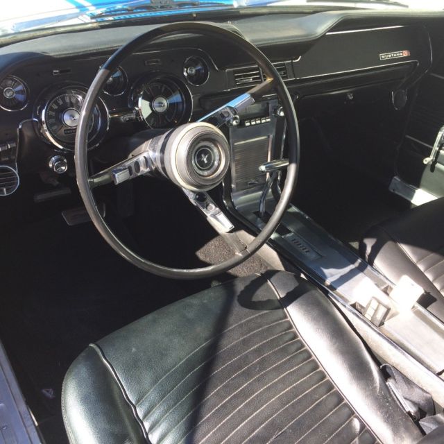 1967 Wimbledon White Ford Mustang Coupe