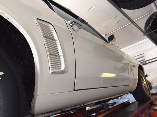 1969 creamy ivory Ford Mustang