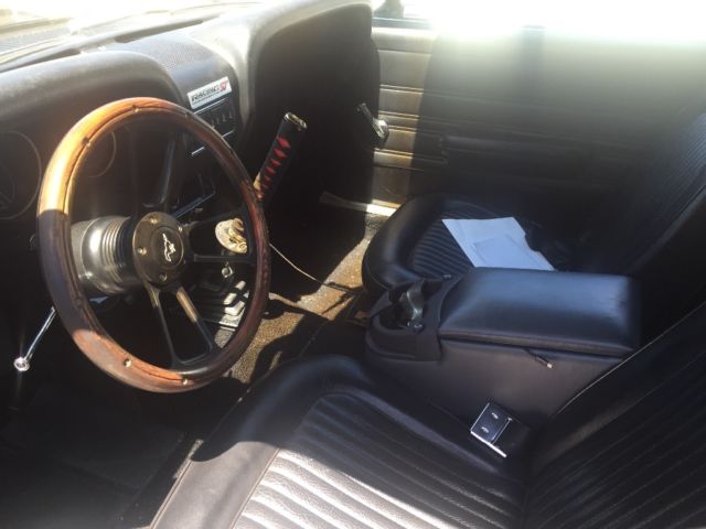 1969 creamy ivory Ford Mustang