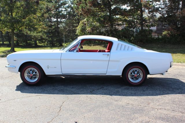1965 White Ford Mustang Fastback