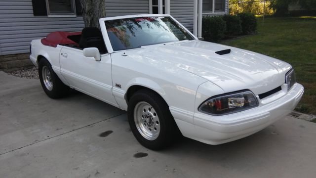 1991 WHITE Ford Mustang Convertible