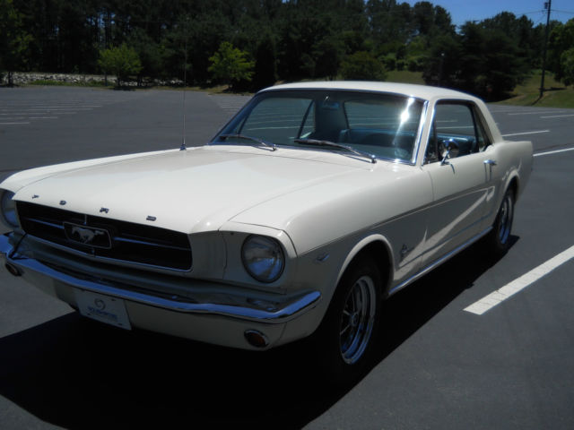 1965 White Ford Mustang Coupe