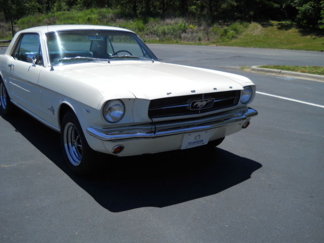 1965 White Ford Mustang Coupe