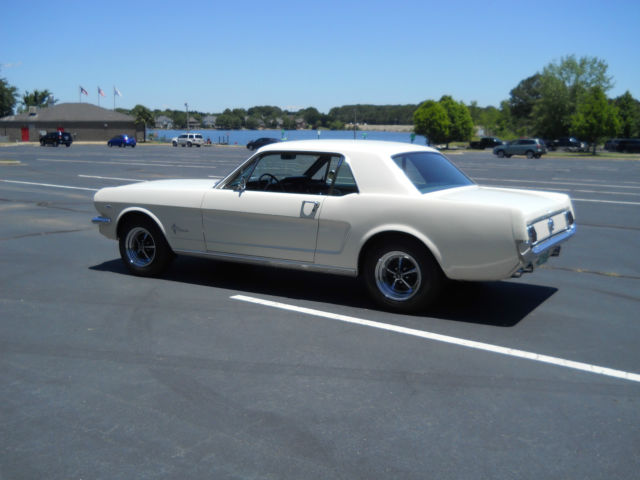 1965 White Ford Mustang Coupe