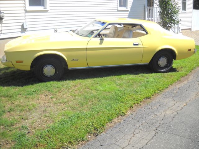 1973 Yellow Ford Mustang Coupe
