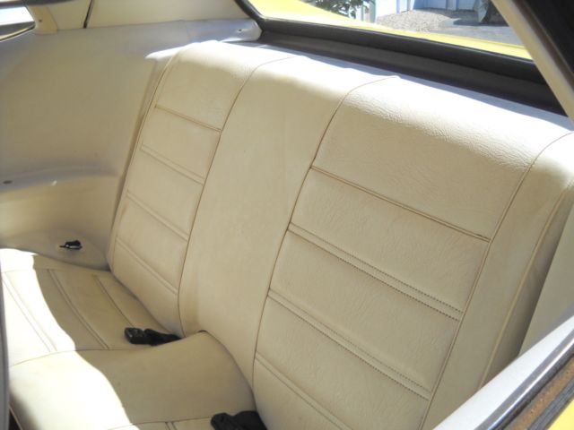 1973 Yellow Ford Mustang Coupe