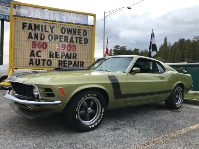 1970 Green Ford Mustang