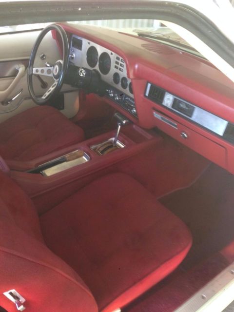 1977 White Ford Mustang Hatchback