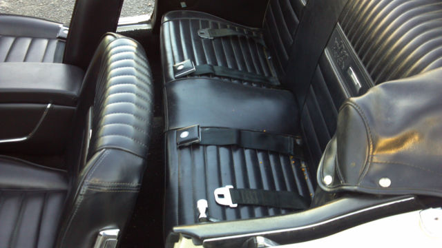 1965 WIMBLEDON WHITE Ford Mustang Convertible