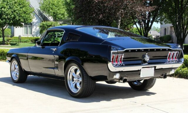 1967 Black Ford Mustang Fastback