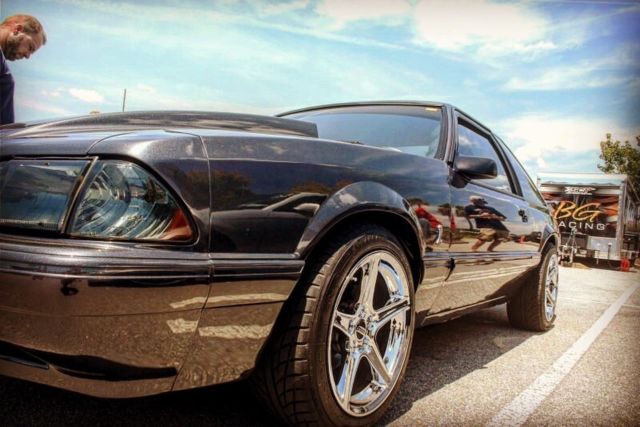 1989 Gray Ford Mustang