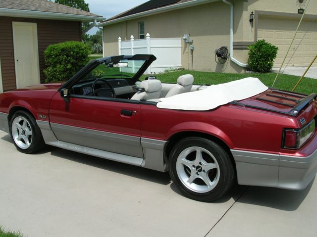 1990 Red Ford Mustang Convertible