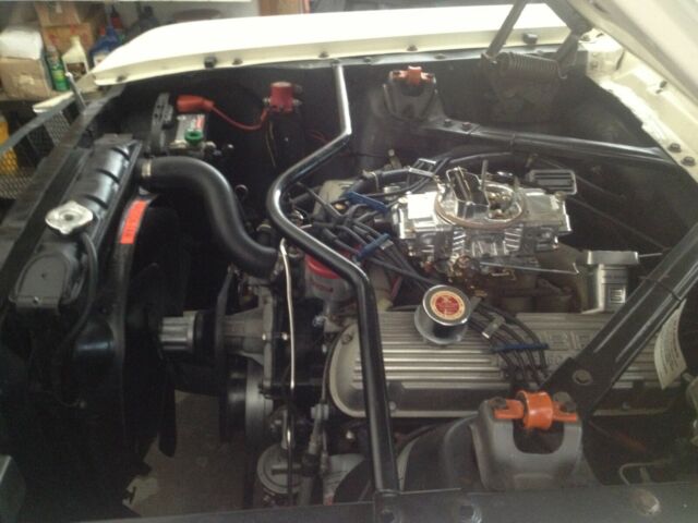 1965 Wimbledon White/Lemans Blue Ford Mustang 2-Door Hardtop