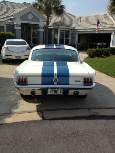 1965 Wimbledon White/Lemans Blue Ford Mustang 2-Door Hardtop