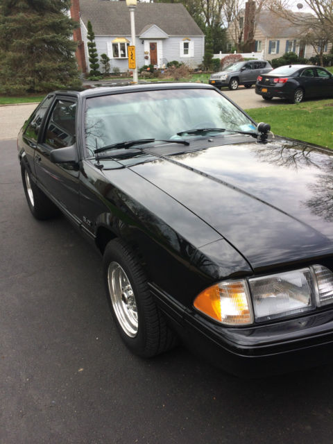 1992 Black Ford Mustang Hatchback