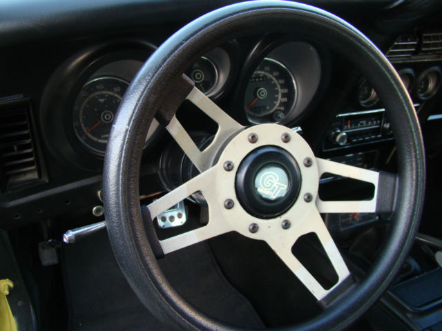 1971 Yellow Ford Mustang