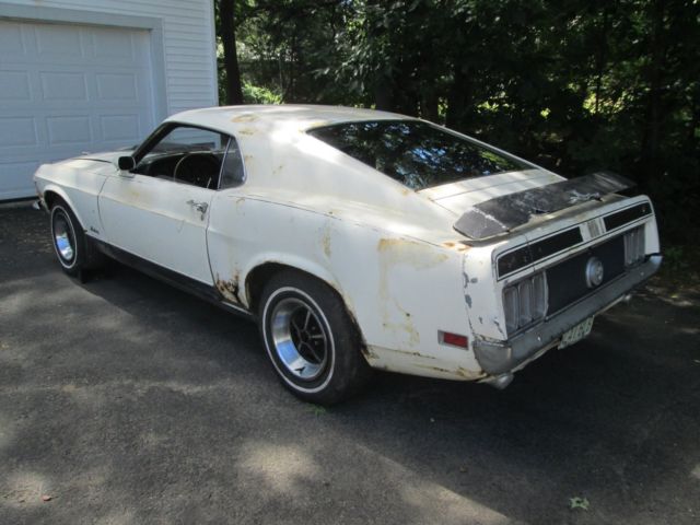 1970 White Ford Mustang Coupe