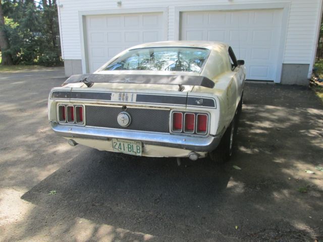 1970 White Ford Mustang Coupe