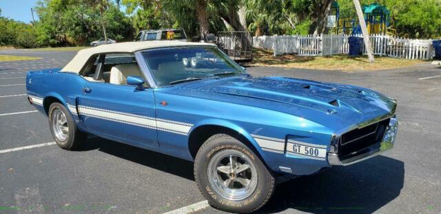 1970 Blue Ford Mustang