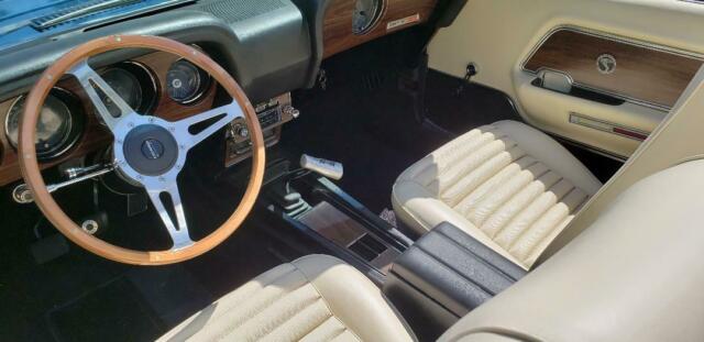 1970 Blue Ford Mustang