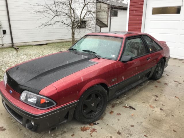 1992 Burgundy Ford Mustang